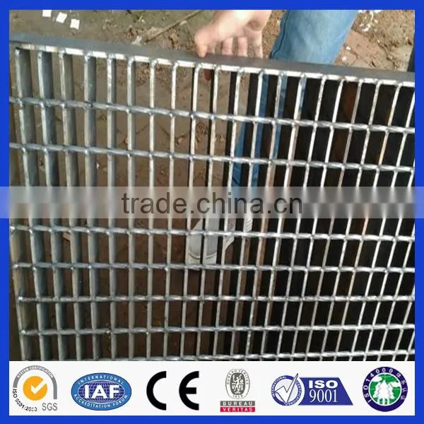 Alibaba express Low carbon Pvc coated Steel grating for construction
