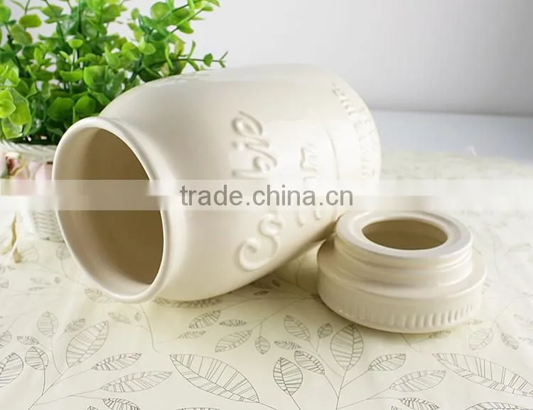 2017 new arrival factory wholesale custom design ceramic sugar pot