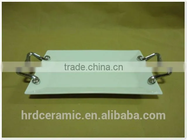 2015 Wholesale stock japanese ceramic plate with Metal handle