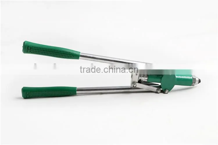 Professional hand riveter gun with plastic handle hand rivets