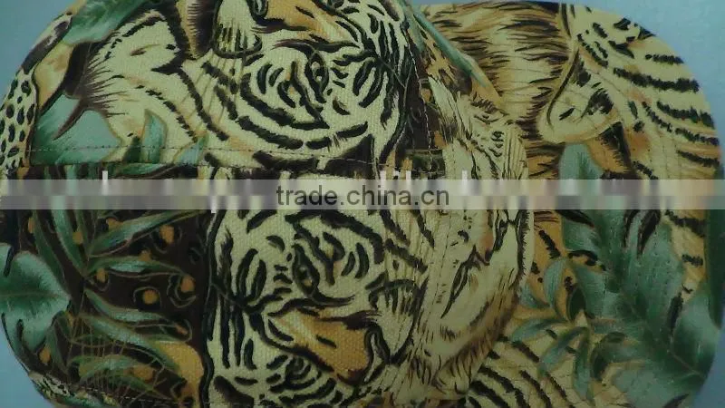 Custom animal pattern blank 5 panel hat wholesale with flat bill