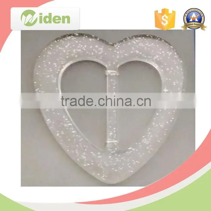 Designer clothing buttons heart shaped natural belt button