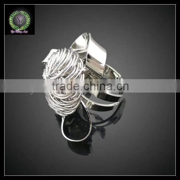 beatiful fashion jewerly set in Silver