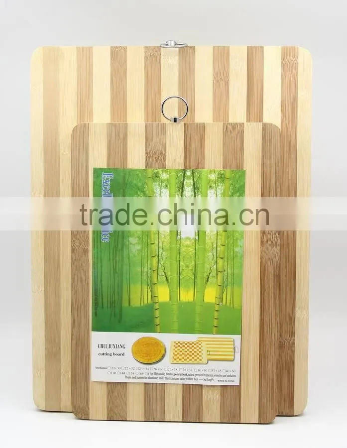 round bamboo serving plate
