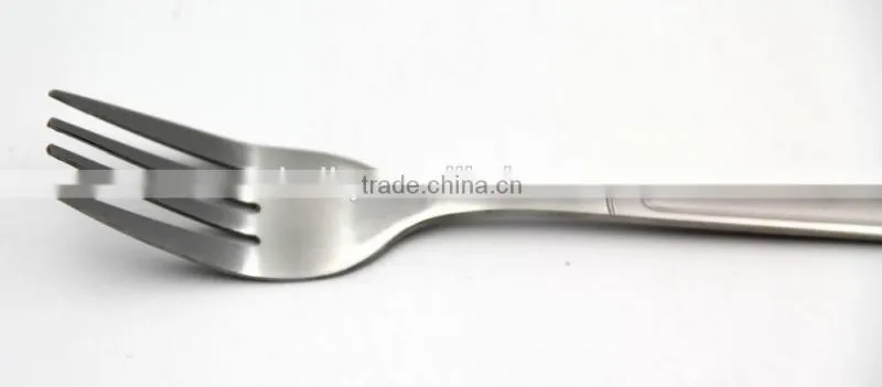 Best metal stainless steel fork with simple pattern in the restaurant