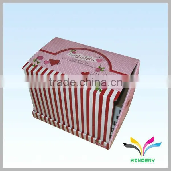 lovely cute kitchen spoon and forks cardboard stand