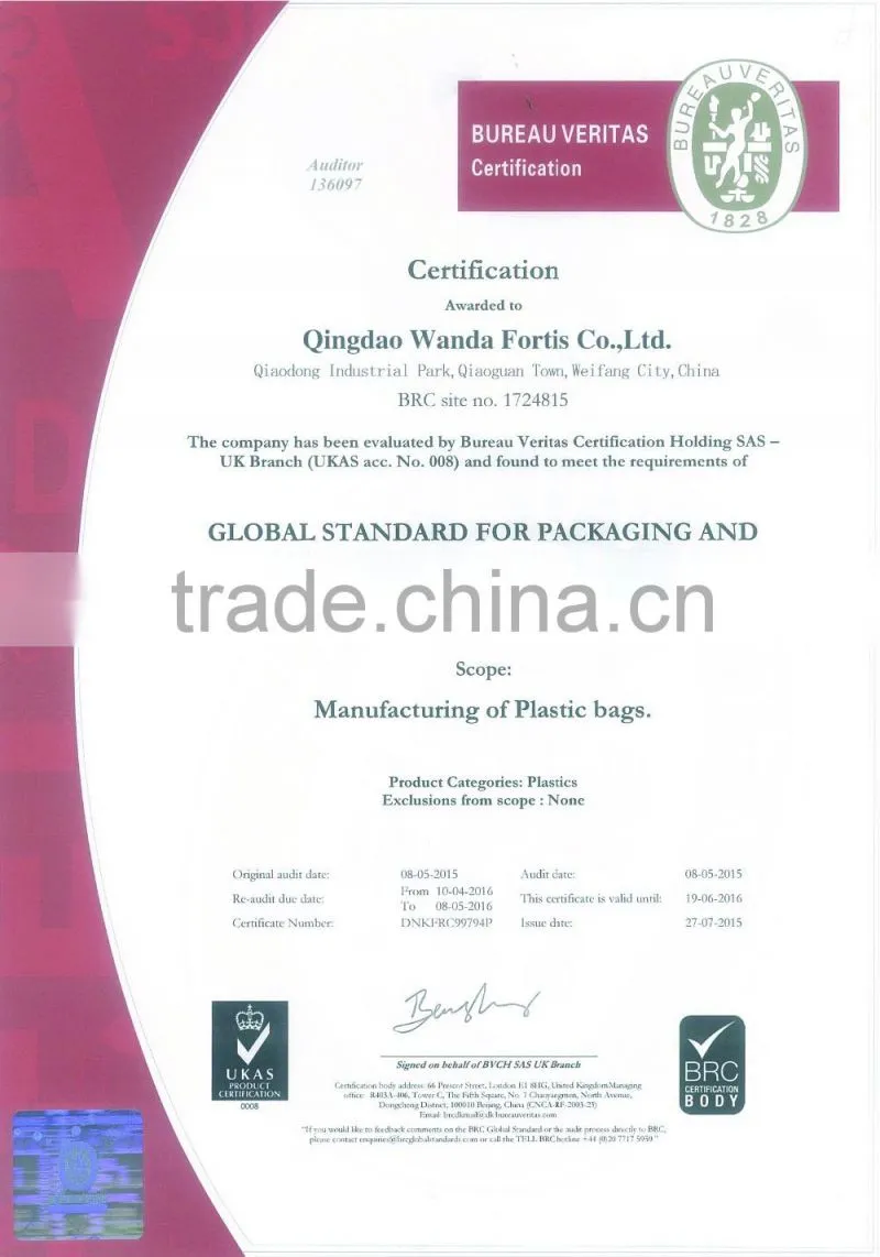 HDPE plastic blue drawstring trash bag on roll