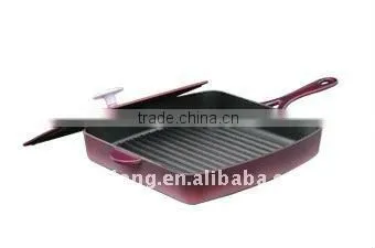 cast iron fry pan with handle