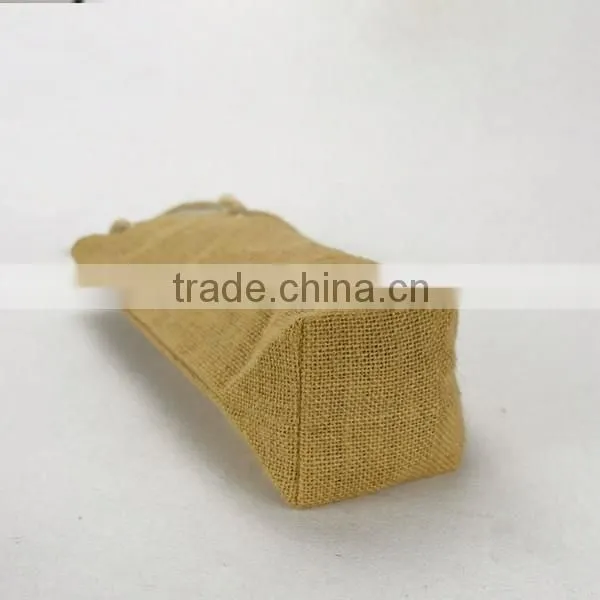 China manufacturer Customized jute shopping bag , Eco Bamboo Handle jute bag