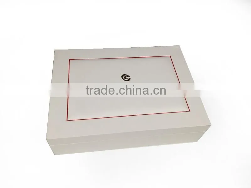 Custom made cardboard cosmetic packaging box , cosmetics box