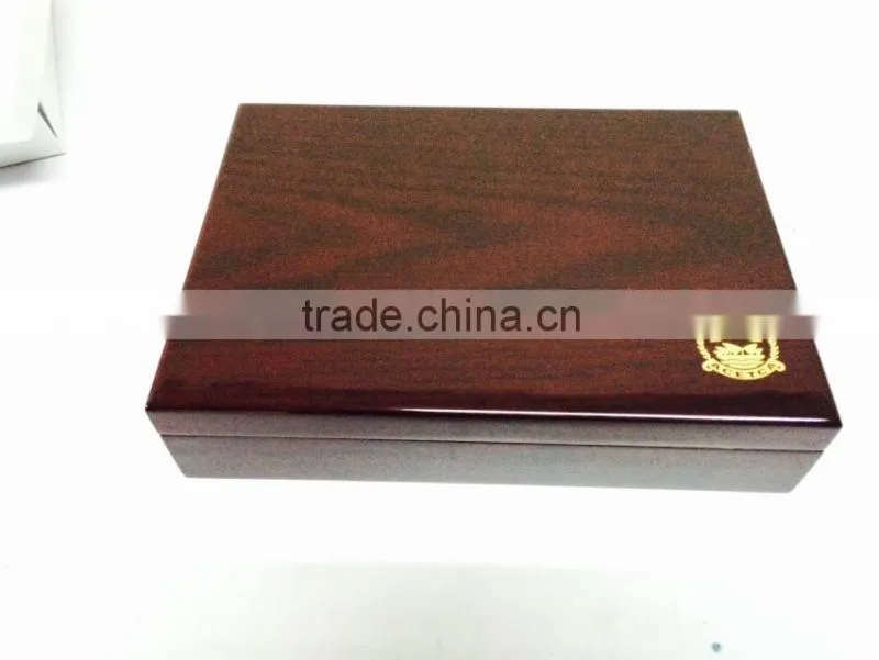wooden coin box with transparent lid