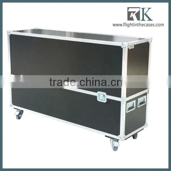 Custom made Selecon LED Fresnel PLFRESNEL1 flight case