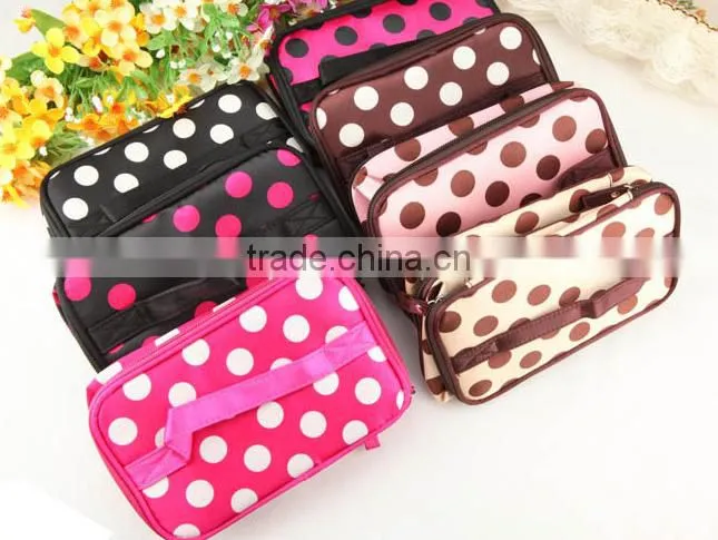 New Style Cute Dot Cosmetic Pouch For Travel with handle