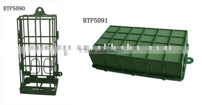 professional designTribute cage holder with floral foam
