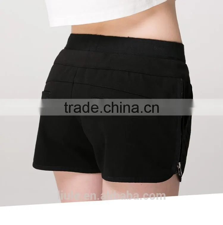 Fashionable cheap elastic waist tight hot short pants in China