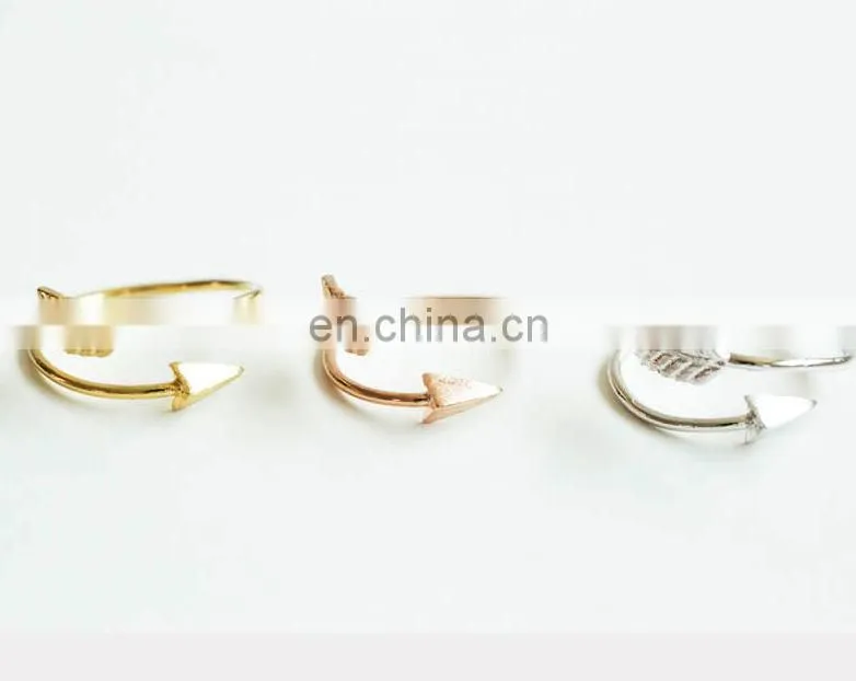 Mini cute gold knot ring jewelry
