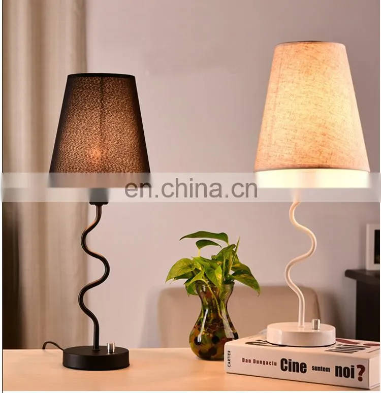 Modern minimalist bedside lamp Bedroom warm decorative table lamp wedding creative eye protection table lamp