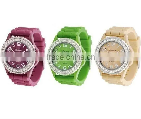 2015 hot selling silicone watch wholsale