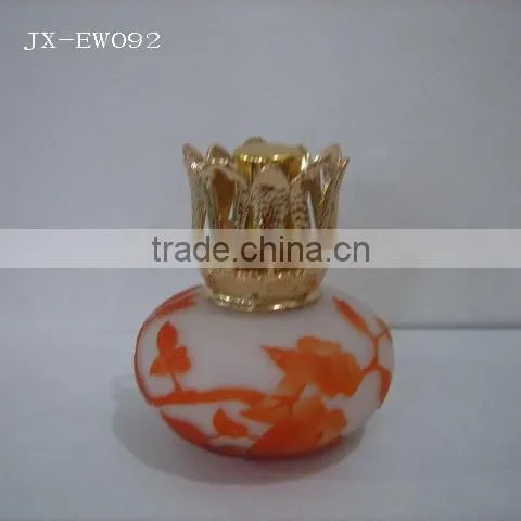 Fragrance lamp with metal cap