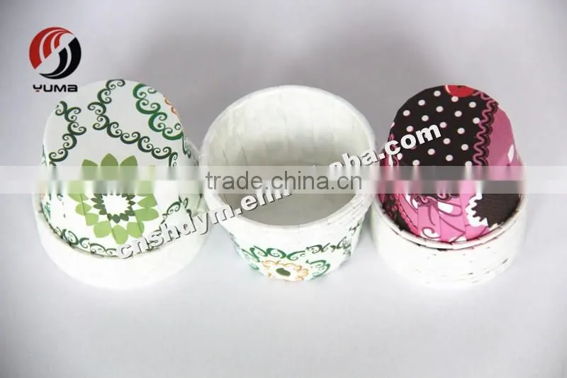 colorful disposable round paper cake cup