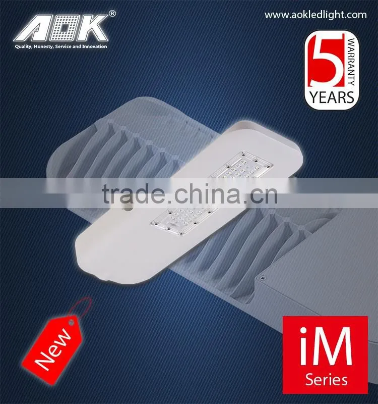 High Effciency outdoor led light with photocell