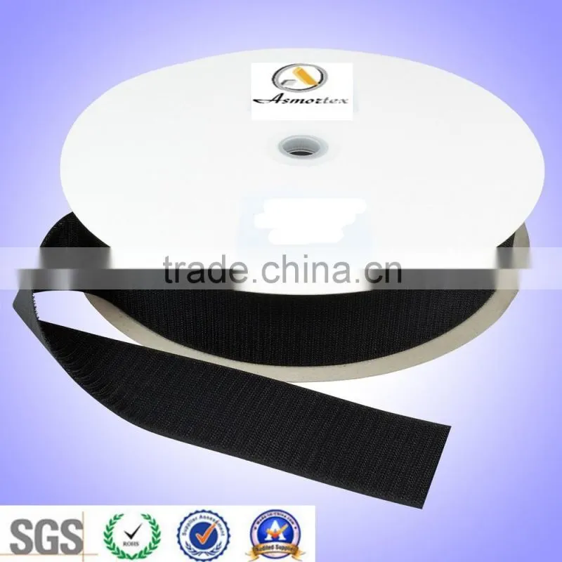 Injection hook/loop tape/plastic hook