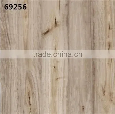 Wood style looking floor tiles