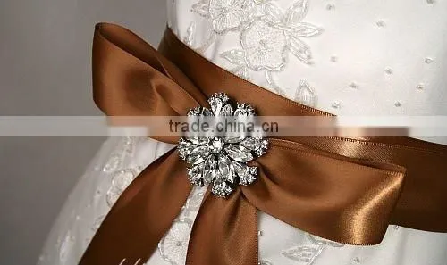 Supply high quality wedding dress ribbon