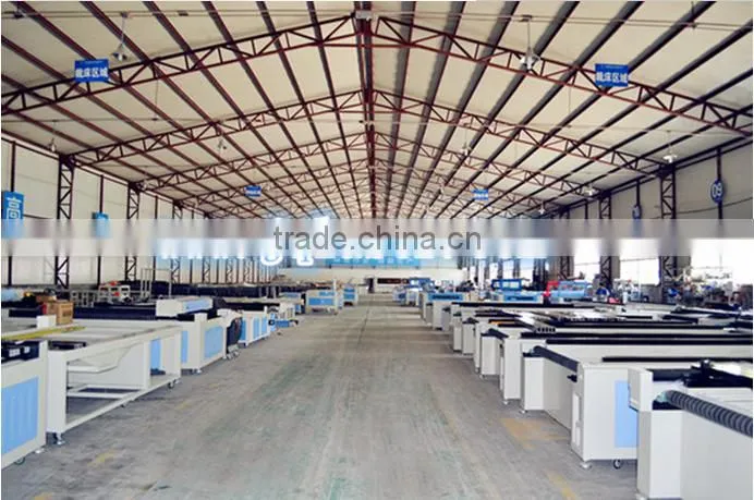 laser cutting machine for textile/fabric JQ1630