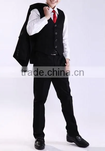 2014 fashionable children suits tuxedo from Shanghai Shoujia Fashion Co., Ltd