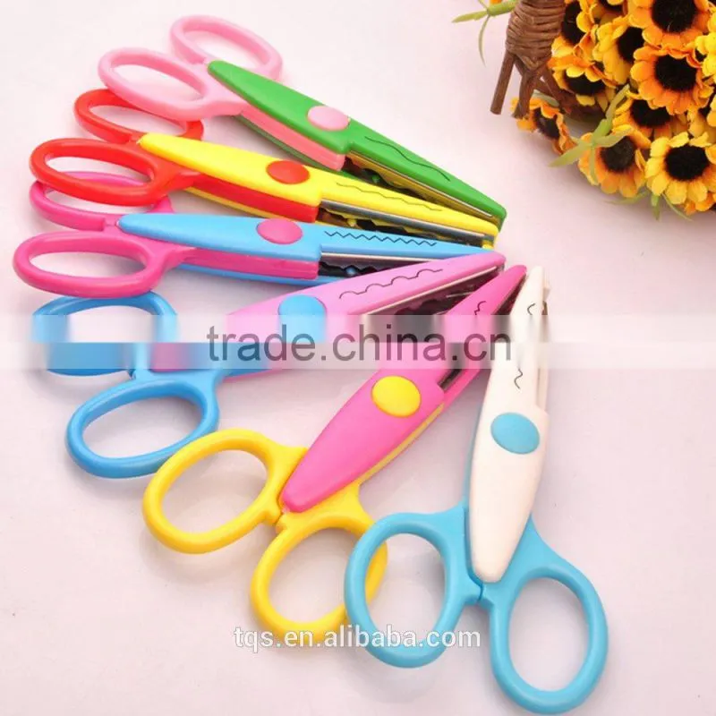 Cheap Price Different Kinds of Scissors/ Small Wave Scissors for Shape Cutting