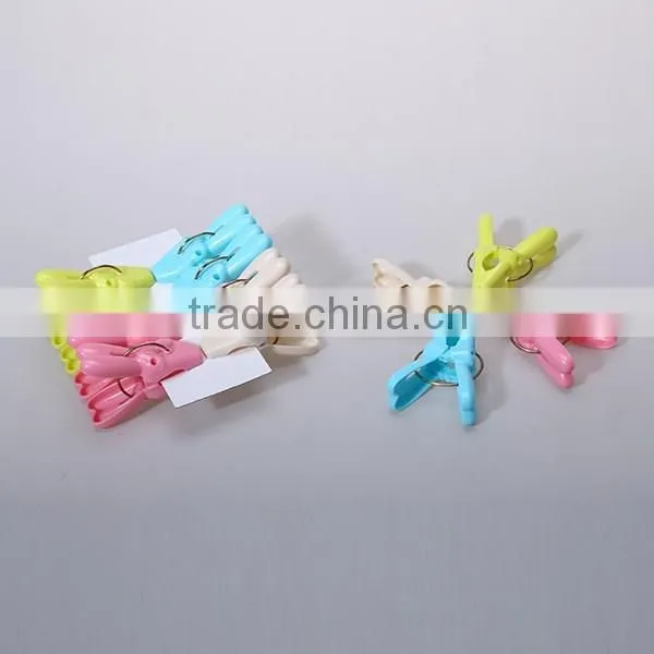12pcs V design assorted plastic color clothes clips pegs