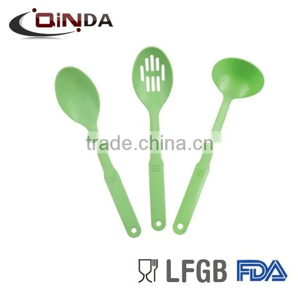 hot sale colorful kitchen tools and equipment