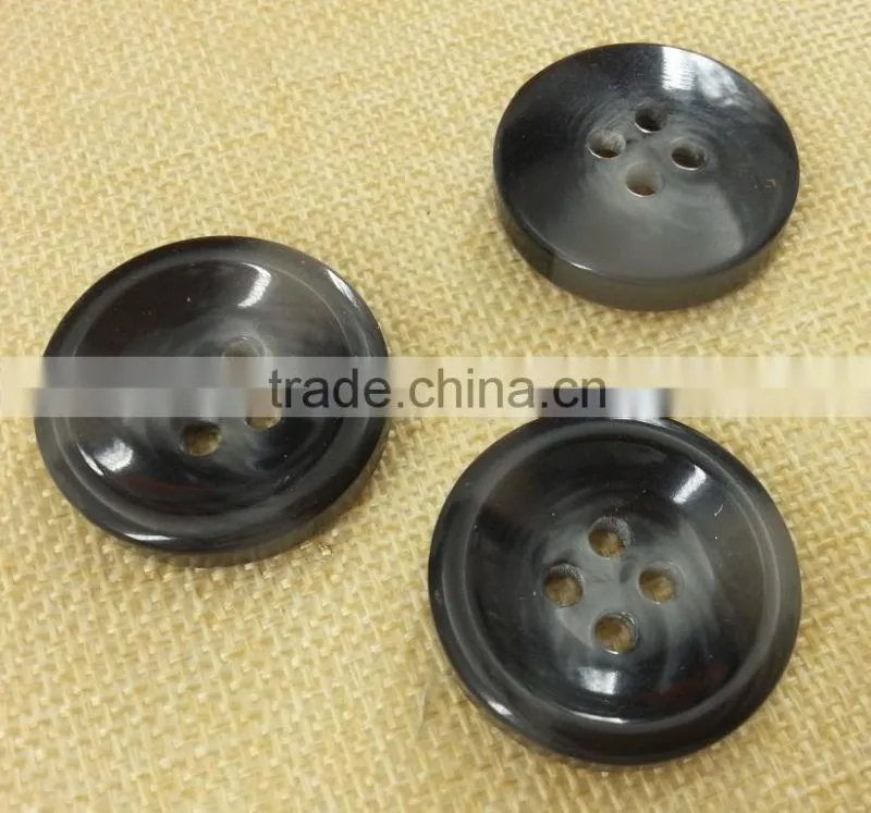 Resin 4 holes horn button