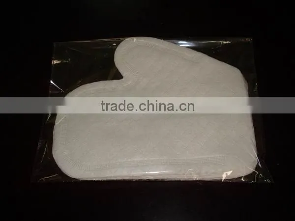 Disposable gloves