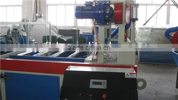 WPC board production machine
