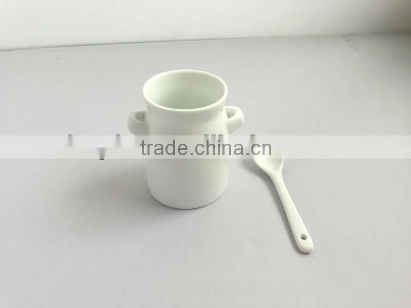 140 ml White Porcelain ceramic milk bottle