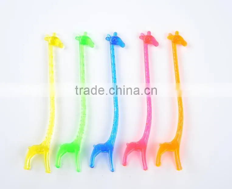 fancy giraffe shape plastic stirrers for coffee