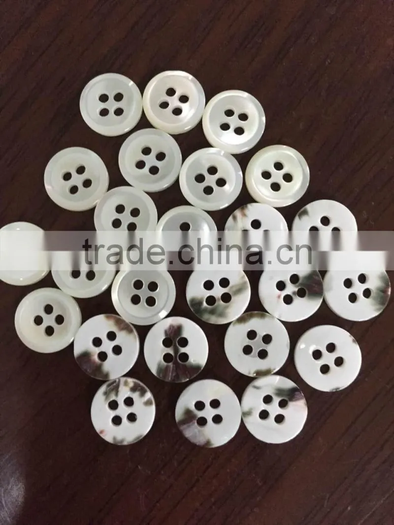 Four holes Trochus button for Garment