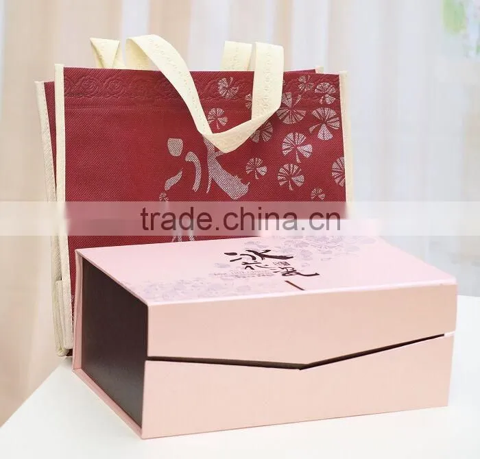 colourful ceramic bathroom set