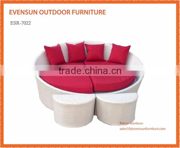 weatherproof and fireproof outdoor synthetic rattan ROUND Osaka Daybed