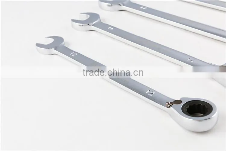 Flexible Head Combination Ratchet Wrench