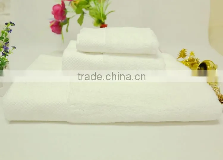 100% cotton latest towel designs solid color bath towel