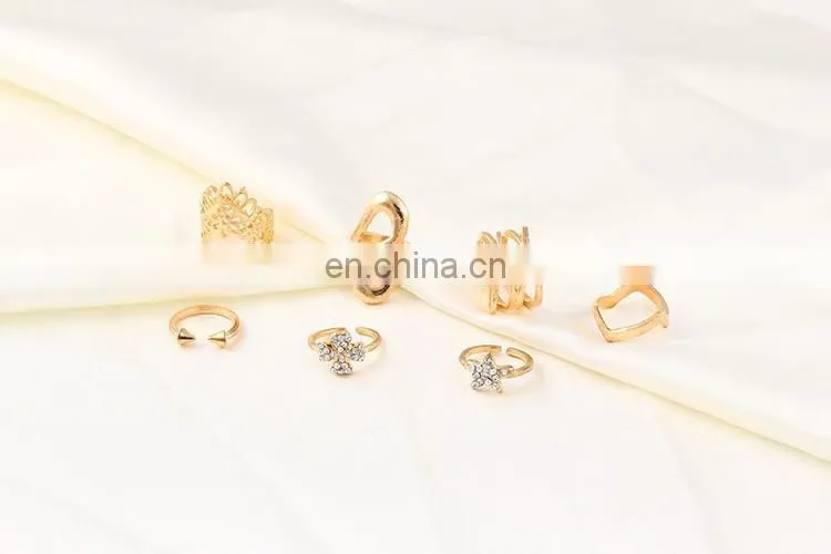 7PCS/Set Fashion Women Gold Hollow Flower Star Rhinestone Ring Sets
