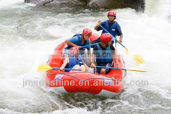pvc inflatable plastic boat with paddles/PVC boat