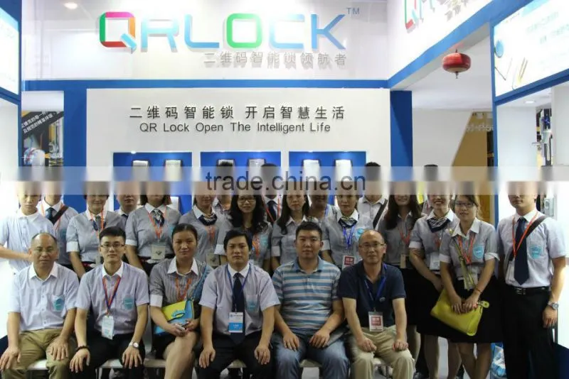 Smart card keyless door lock