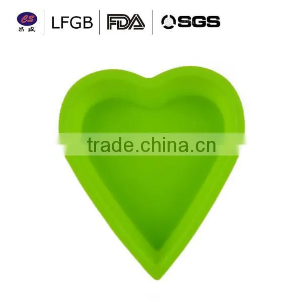 fashionable customized mini heart shape siilicone cake mould