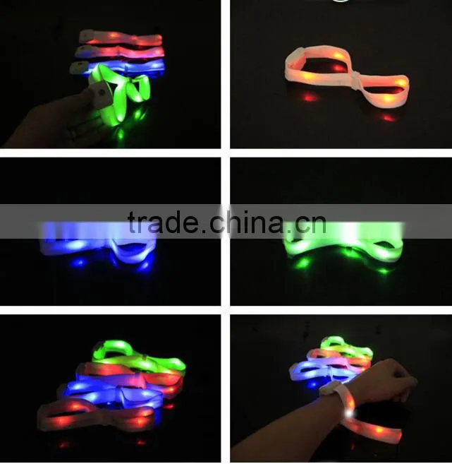 Radio controlled LED wristbands for concerts and live events
