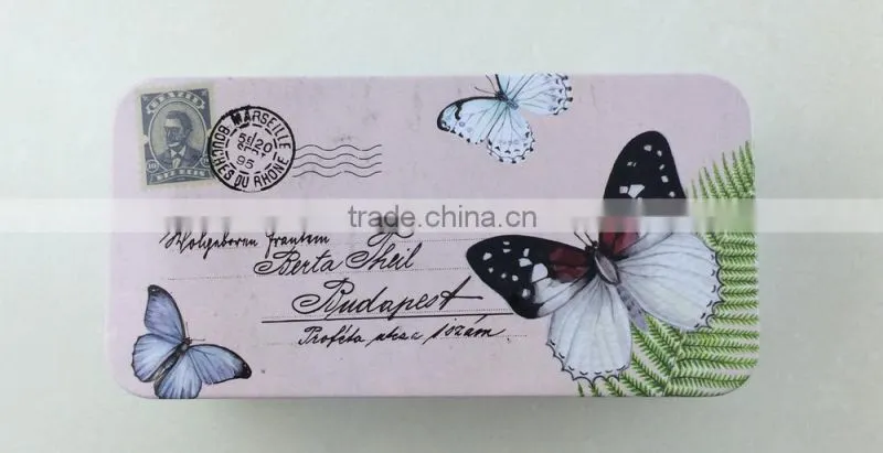 Empty lip balm tin container