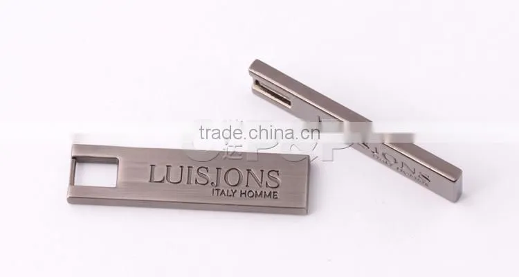Embossed letter zipper slider die casting mould
